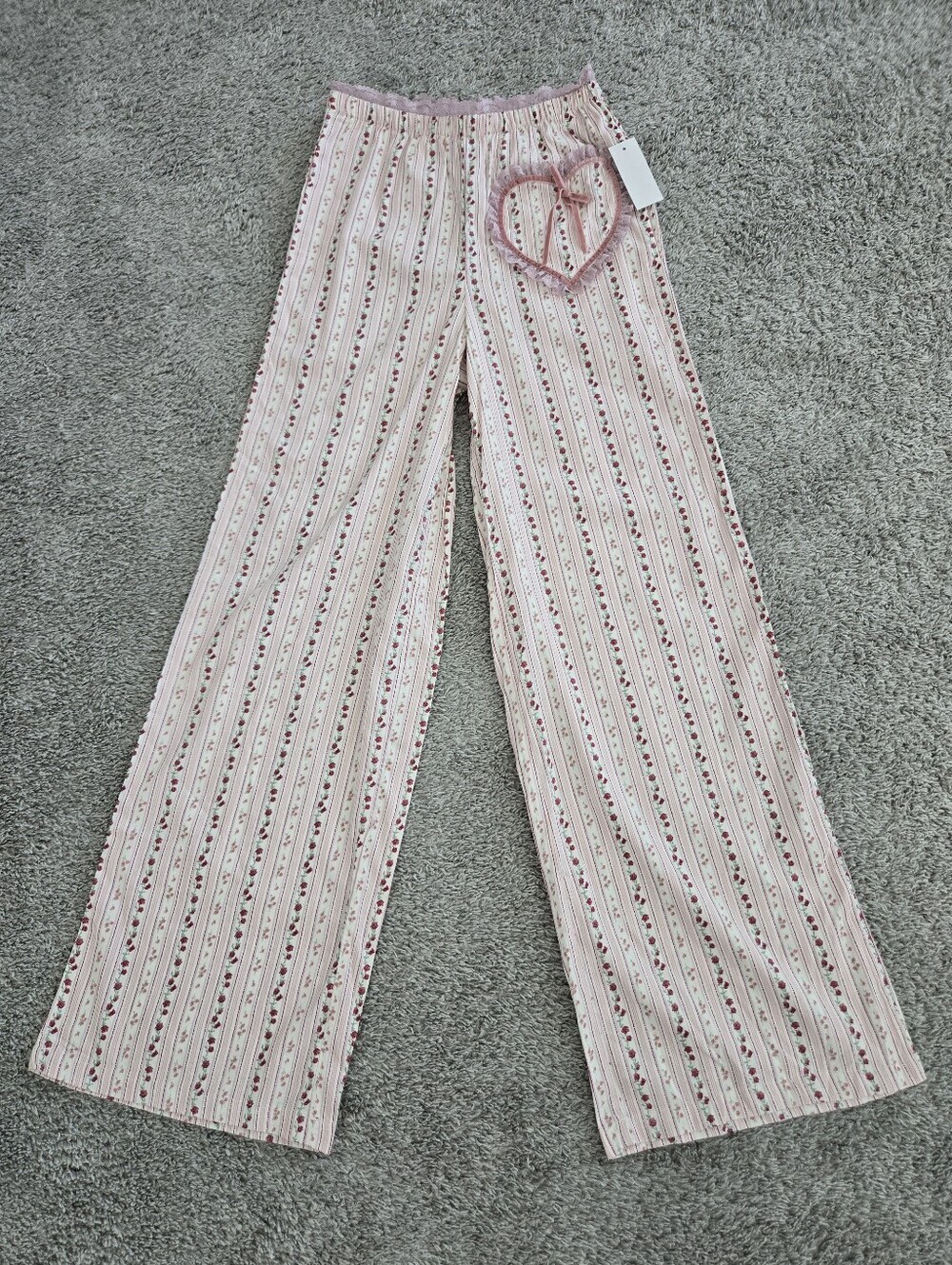 Pink Rose Dollette wide leg pink white striped lounge pajama pants. Size xsmall.